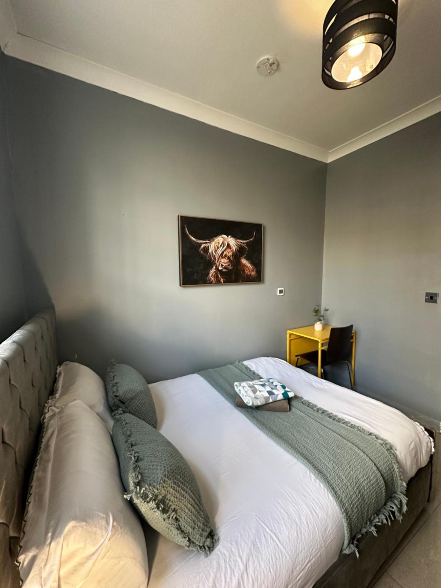 "Bright & Spacious" 3 Bedroom Flat By Kings Cross, St Pancras Station!!!!64 Londyn Zewnętrze zdjęcie