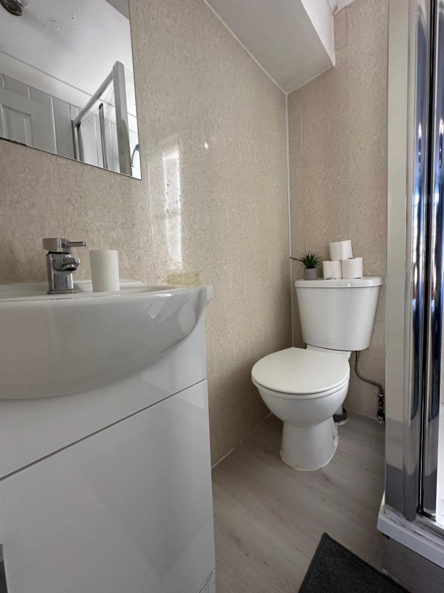 "Bright & Spacious" 3 Bedroom Flat By Kings Cross, St Pancras Station!!!!64 Londyn Zewnętrze zdjęcie