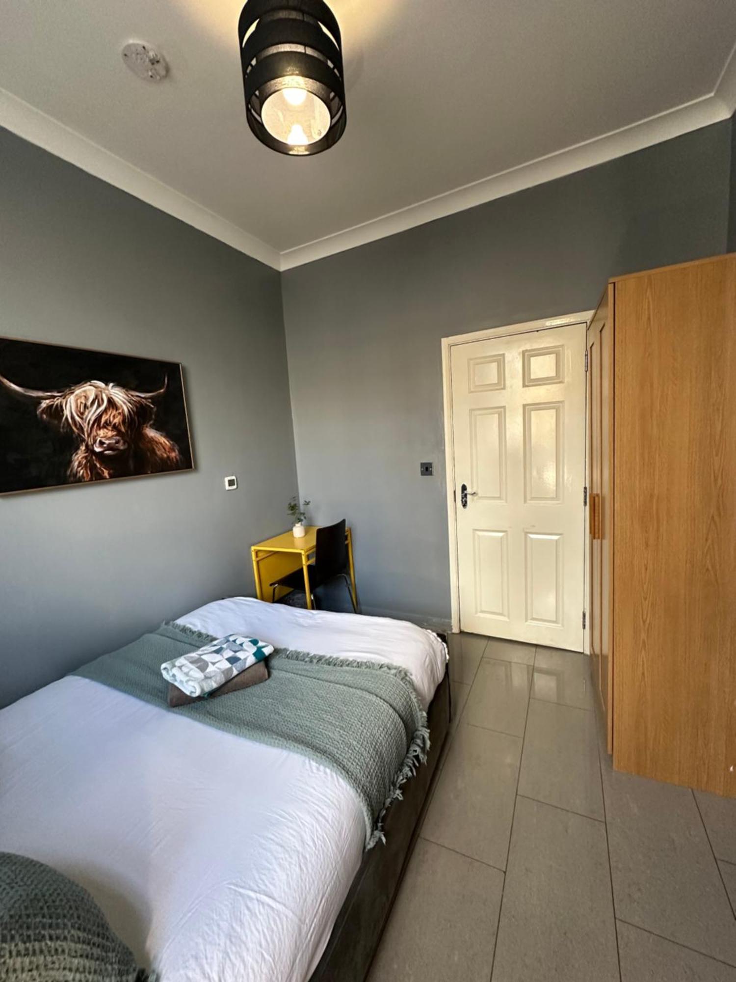 "Bright & Spacious" 3 Bedroom Flat By Kings Cross, St Pancras Station!!!!64 Londyn Zewnętrze zdjęcie