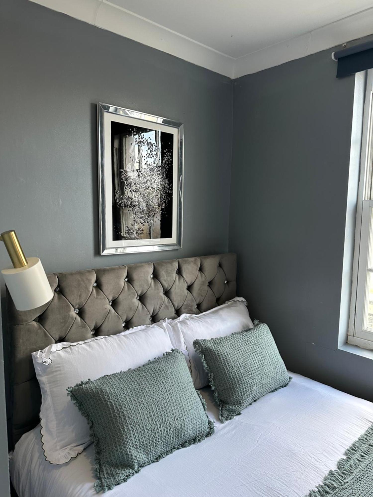 "Bright & Spacious" 3 Bedroom Flat By Kings Cross, St Pancras Station!!!!64 Londyn Zewnętrze zdjęcie