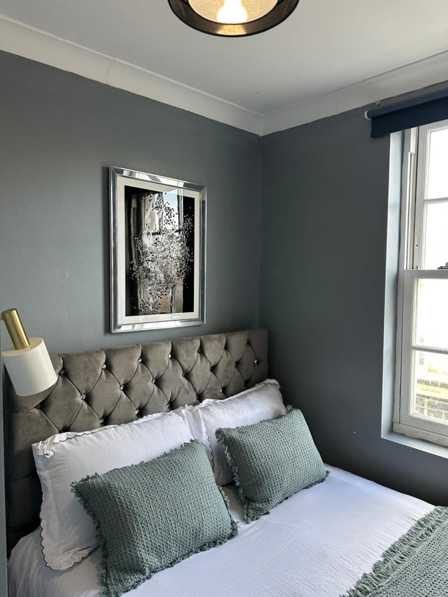 "Bright & Spacious" 3 Bedroom Flat By Kings Cross, St Pancras Station!!!!64 Londyn Zewnętrze zdjęcie