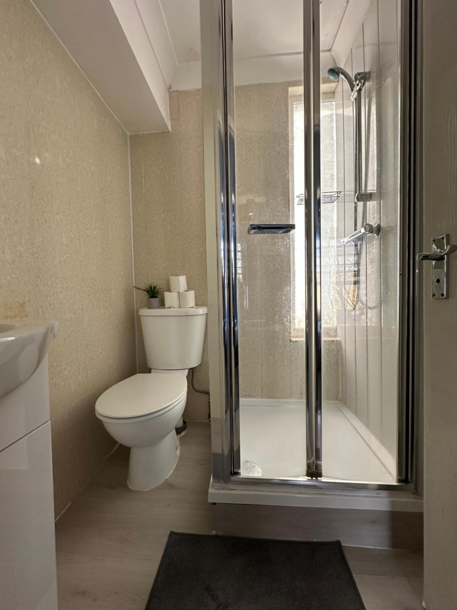 "Bright & Spacious" 3 Bedroom Flat By Kings Cross, St Pancras Station!!!!64 Londyn Zewnętrze zdjęcie