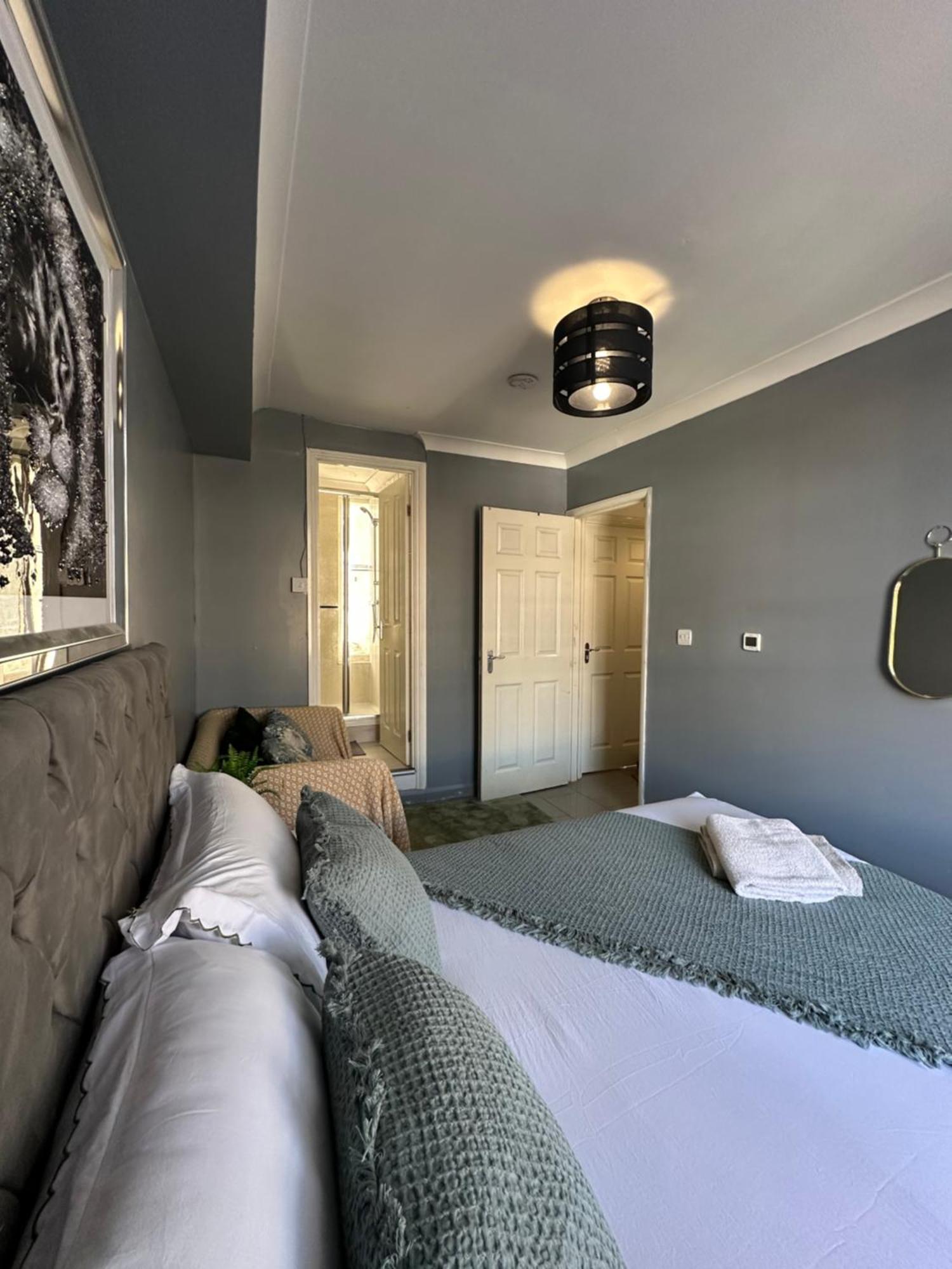 "Bright & Spacious" 3 Bedroom Flat By Kings Cross, St Pancras Station!!!!64 Londyn Zewnętrze zdjęcie