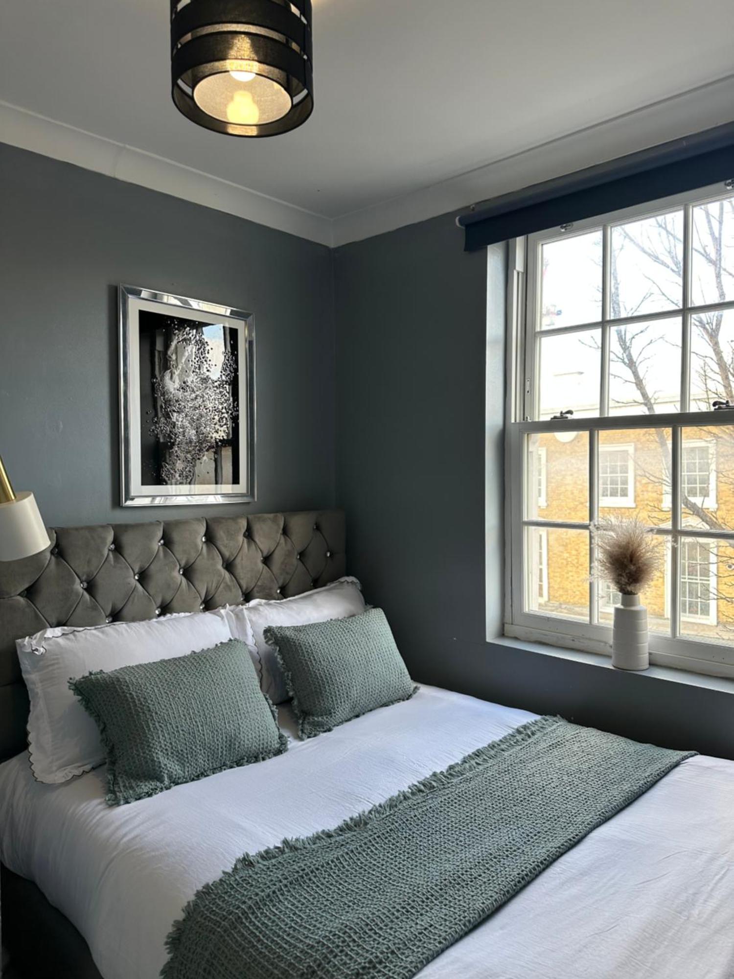 "Bright & Spacious" 3 Bedroom Flat By Kings Cross, St Pancras Station!!!!64 Londyn Zewnętrze zdjęcie