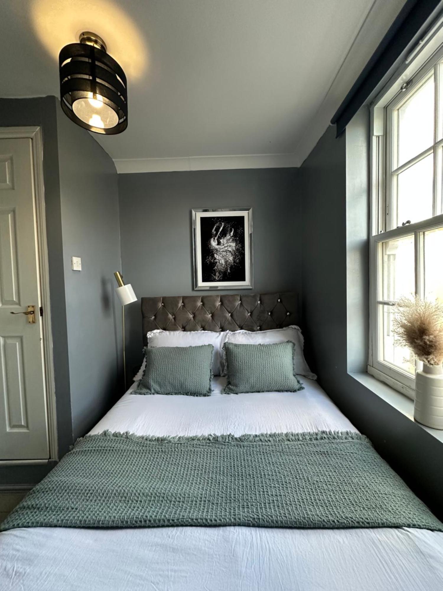 "Bright & Spacious" 3 Bedroom Flat By Kings Cross, St Pancras Station!!!!64 Londyn Zewnętrze zdjęcie